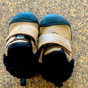 Baby Keen size 7 Kootenay Waterproof Winter Boots